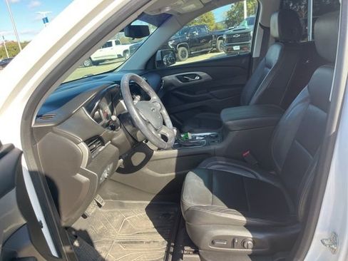 Used 2020 Chevrolet Traverse RS w/ LPO, Floor Liner Package image 16