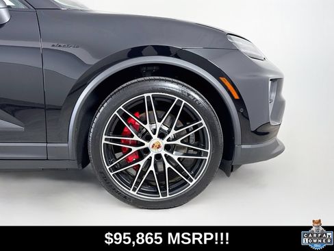 Used 2025 Porsche Macan 4S Electric AWD/4WD image 27