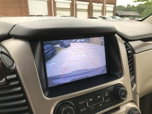 Used 2018 GMC Yukon XL Denali w/ Denali Ultimate Package AWD/4WD image 23