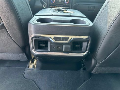 Used 2019 GMC Sierra 1500 Denali w/ Denali Ultimate Package AWD/4WD image 26
