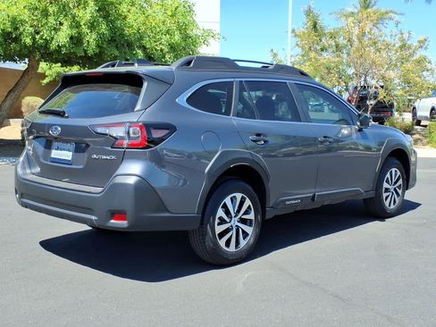 Used 2025 Subaru Outback Premium w/ Popular Package #1A AWD/4WD image 7