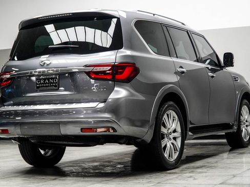 Used 2018 INFINITI QX80 Base image 12