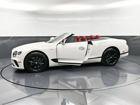 Certified 2021 Bentley Continental GT image 38