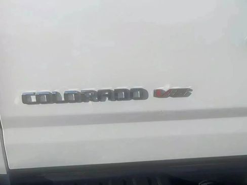 Used 2018 Chevrolet Colorado ZR2 image 8