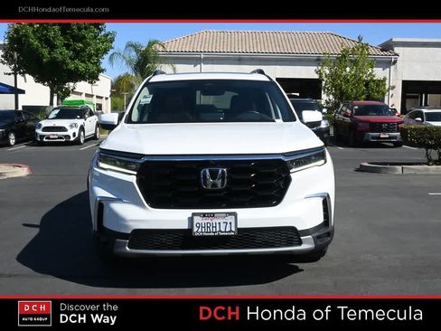 Certified 2023 Honda Pilot Elite image 2