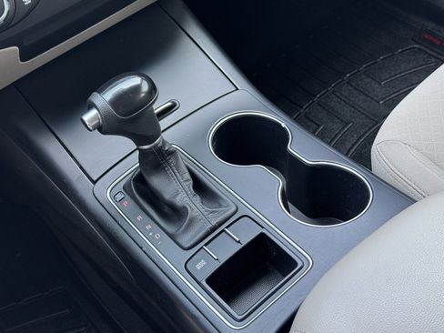 Used 2016 Kia Sorento LX image 29