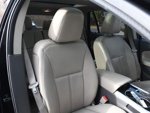 Used 2011 Ford Edge Limited w/ 302A Rapid Spec Order Code image 27