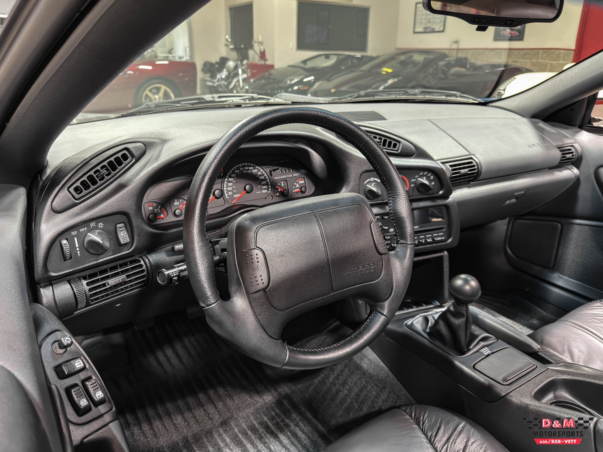 Used 1995 Chevrolet Camaro Z28 RWD image 10