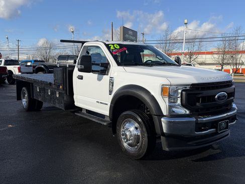 Used 2020 Ford F550 2WD Regular Cab Super Duty image 2