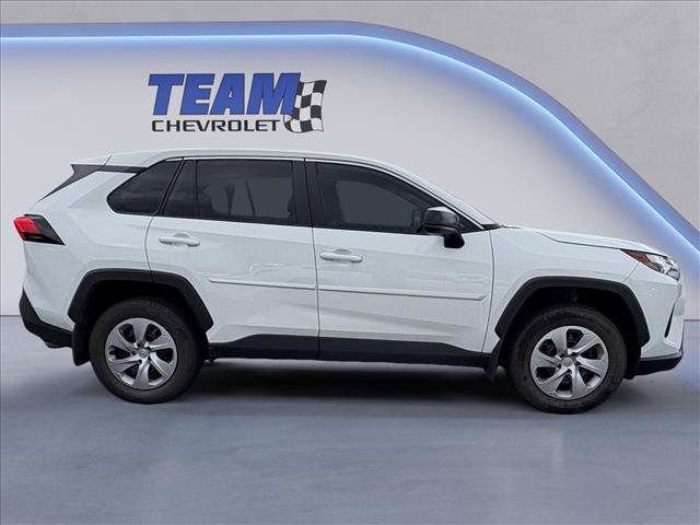 Used 2025 Toyota RAV4 LE FWD image 5