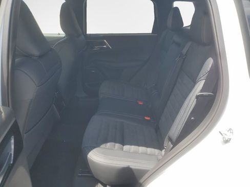New 2026 Mitsubishi Outlander LE AWD/4WD image 24