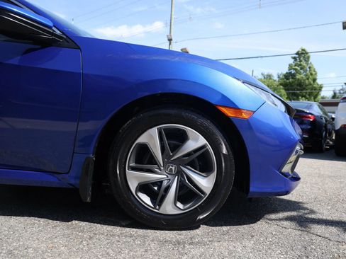 Used 2019 Honda Civic LX image 9