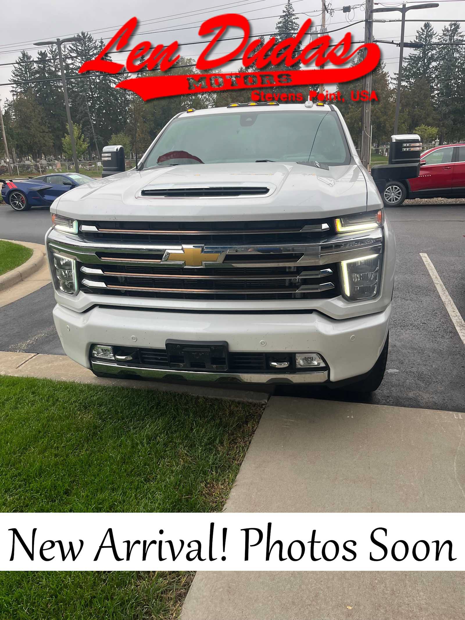 Used 2023 Chevrolet Silverado 2500 High Country w/ Z71 Off-Road Package AWD/4WD image 1