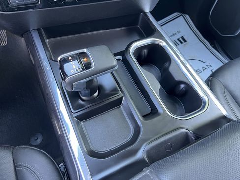 Used 2025 Chevrolet Silverado 1500 LTZ w/ LTZ Premium Package image 25