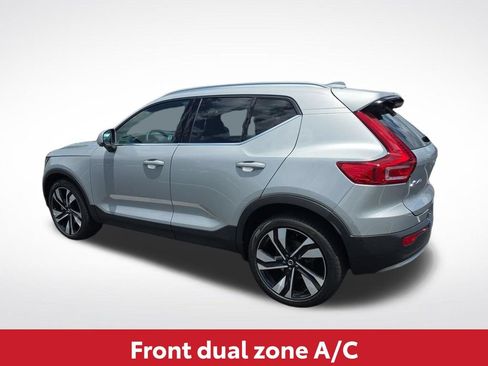 Used 2023 Volvo XC40 B5 Plus w/ Driver Assist Package AWD/4WD image 10