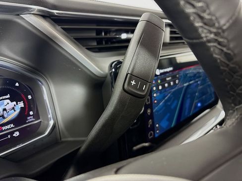 New 2025 GMC Sierra 3500 Denali w/ Denali Reserve Package image 17