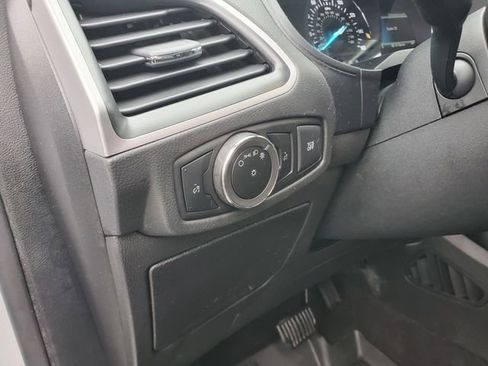 Used 2024 Ford Edge SEL image 12