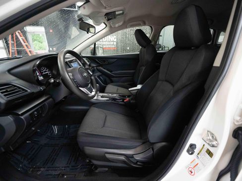 Used 2020 Subaru Crosstrek 2.0i AWD/4WD image 9