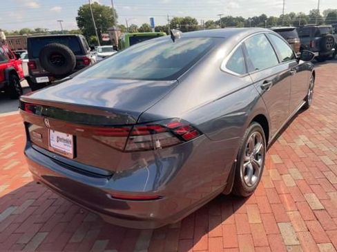 Certified 2024 Honda Accord EX image 9