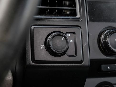 Used 2018 Ford F150 XL w/ Equipment Group 101A Mid RWD image 20