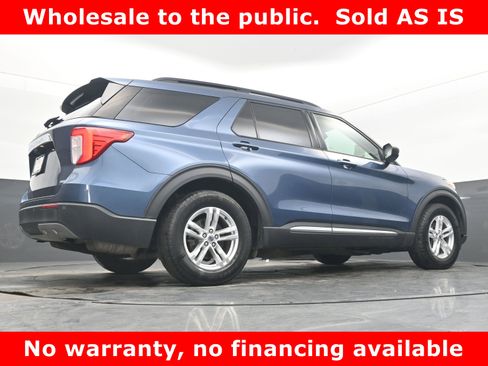 Used 2020 Ford Explorer XLT w/ Equipment Group 202A image 24