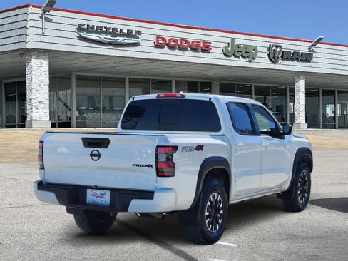 Used 2024 Nissan Frontier PRO-4X w/ Off-Road Protection Package image 4