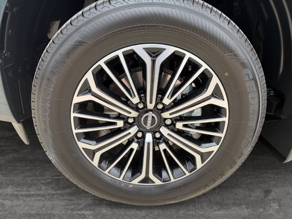 New 2026 Nissan Armada SL AWD/4WD image 9