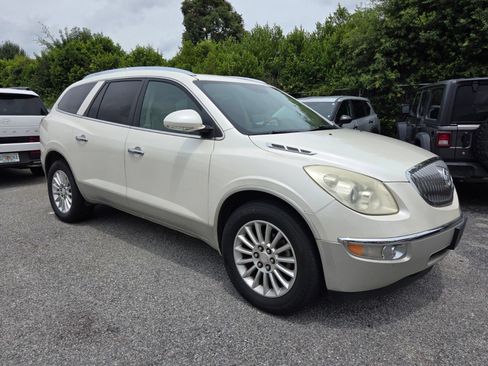 Used 2012 Buick Enclave Leather FWD image 1