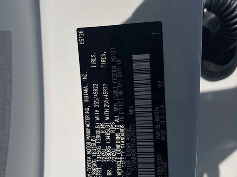 New 2026 Lexus TX 500h AWD image 19