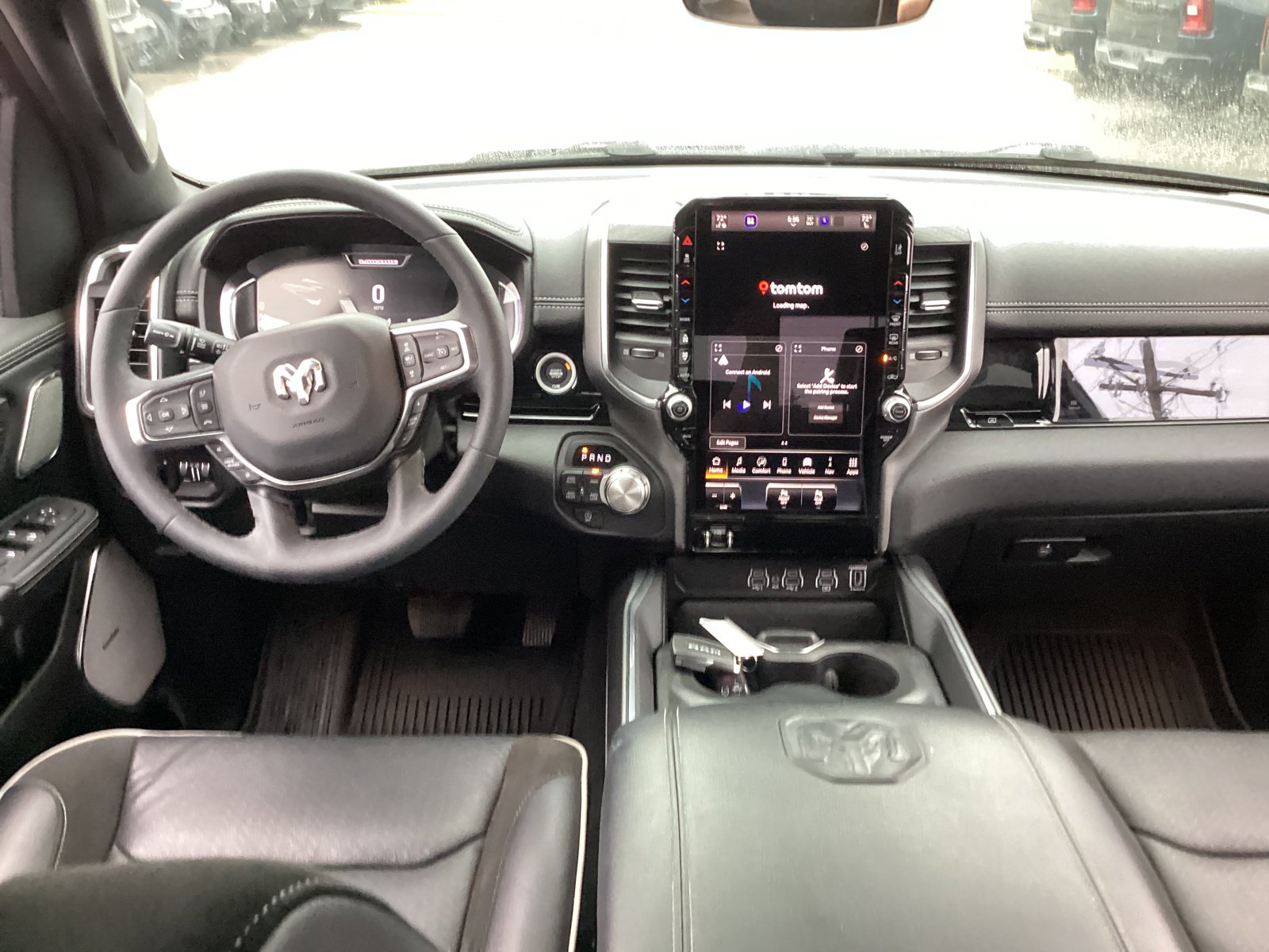 Used 2025 RAM 1500 Laramie AWD/4WD image 13