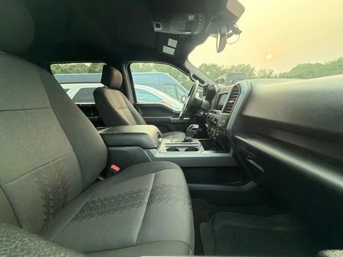 Used 2020 Ford F150 XLT w/ Equipment Group 302A Luxury AWD/4WD image 12