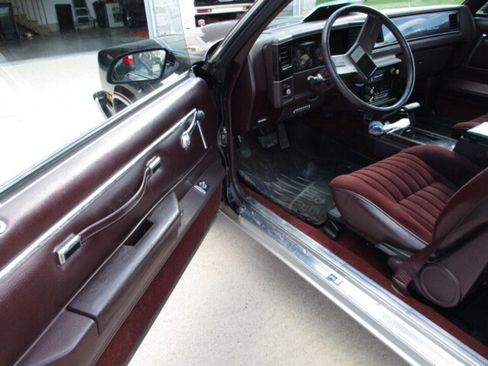 Used 1987 Chevrolet El Camino V8 image 26