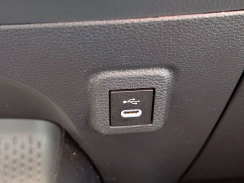 Used 2023 Toyota Corolla LE FWD image 32