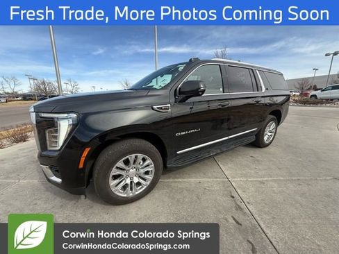 Used 2025 GMC Yukon XL Denali image 6