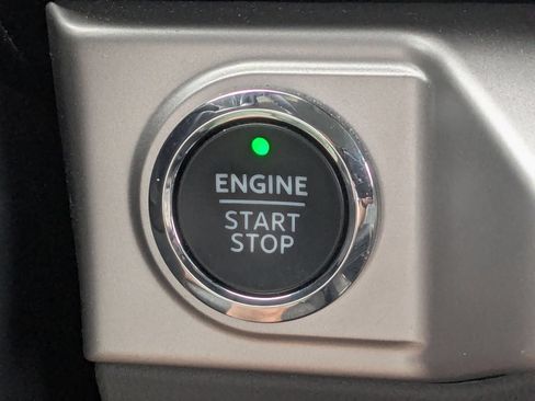 Used 2022 Ford F150 XLT w/ Equipment Group 302A High AWD/4WD image 27