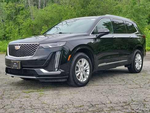 Certified 2024 Cadillac XT6 Luxury AWD/4WD image 1