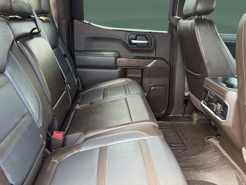 Used 2019 GMC Sierra 1500 Denali w/ Denali Ultimate Package AWD/4WD image 22