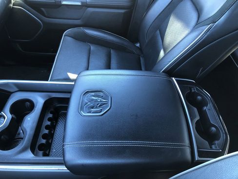 Used 2022 RAM 1500 Laramie w/ Sport Appearance Package image 17