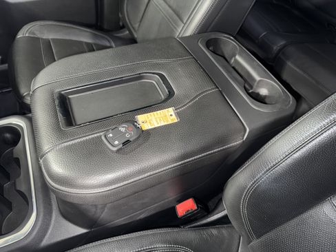 Used 2020 GMC Sierra 1500 Denali w/ Denali Premium Package image 30