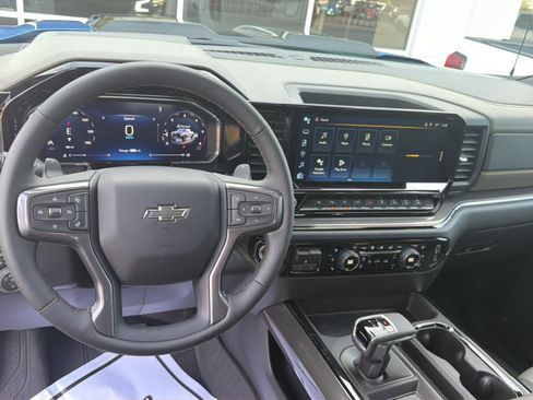 Used 2026 Chevrolet Silverado 1500 ZR2 w/ Dark Appearance Package image 22