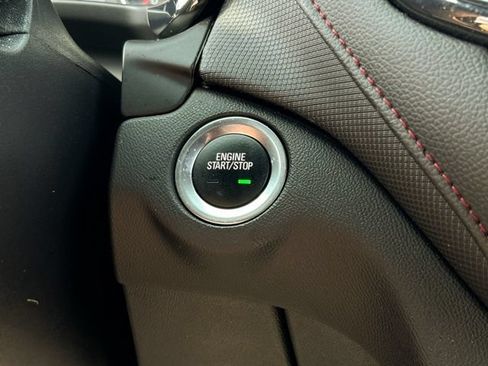 Used 2024 Chevrolet Equinox RS AWD/4WD image 45