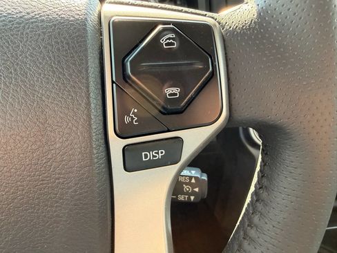 Used 2019 Toyota 4Runner SR5 Premium AWD/4WD image 28