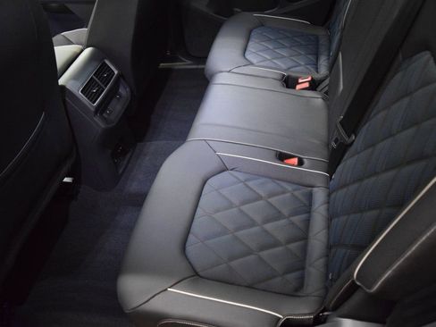 New 2025 Volkswagen Atlas Cross Sport SEL Premium R-Line image 5