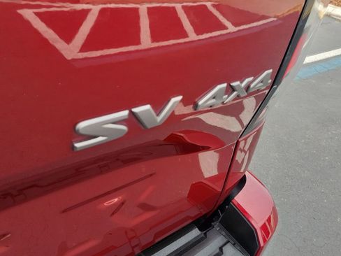 Used 2022 Nissan Frontier SV image 6