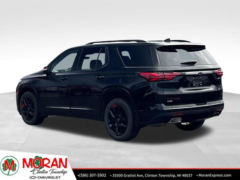 Certified 2024 Chevrolet Traverse Premier w/ Redline Edition AWD/4WD image 4