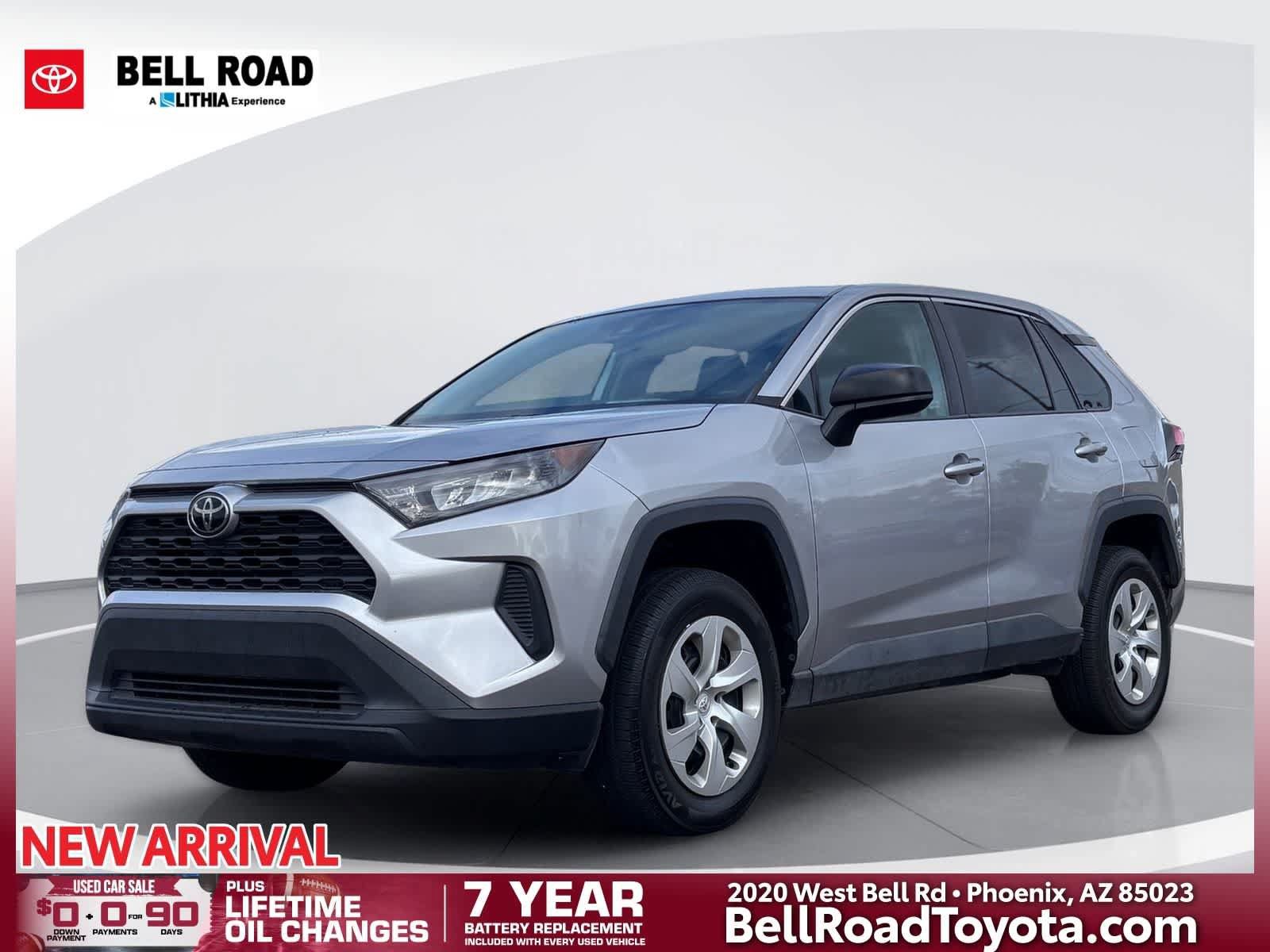 Used 2022 Toyota RAV4 LE FWD image 1