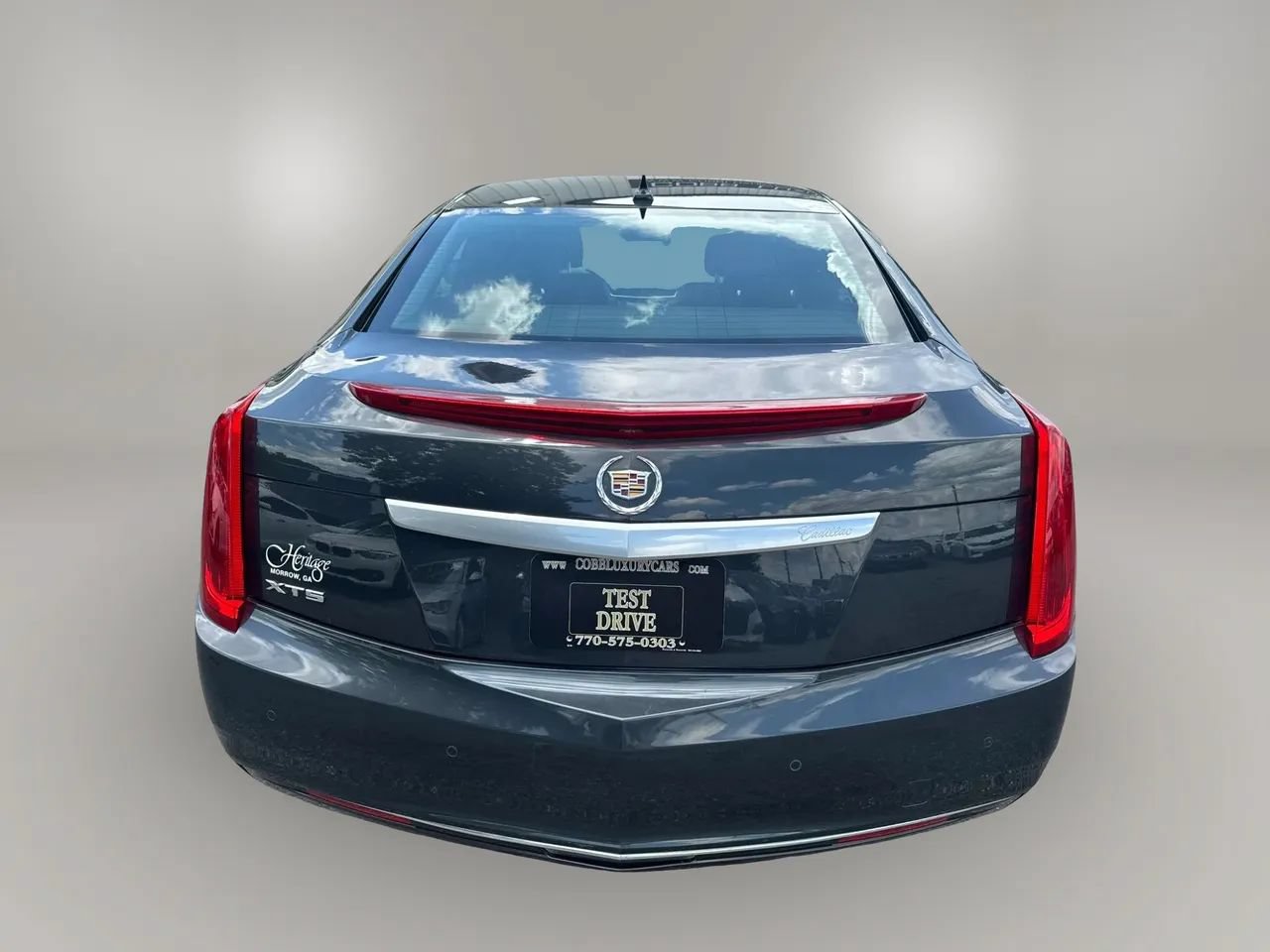 Used 2013 Cadillac XTS FWD image 10