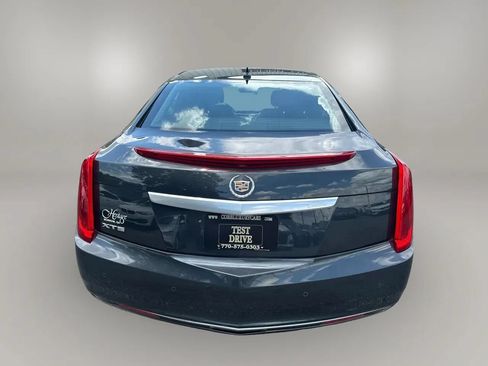 Used 2013 Cadillac XTS FWD image 10
