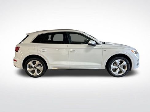 Used 2023 Audi Q5 2.0T Premium Plus w/ Premium Plus Package AWD/4WD image 6