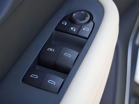 New 2026 Buick Enclave Preferred w/ Power Package image 21